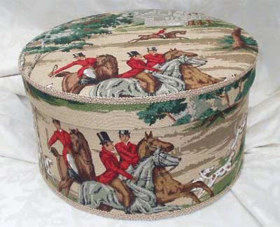 Horse & Hounds Hat Box