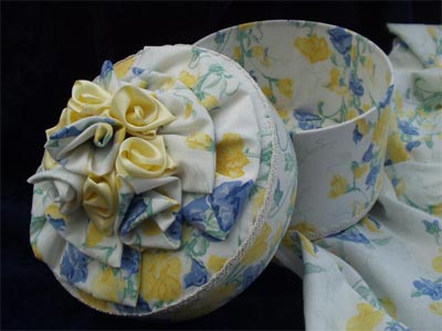 Laura Ashley "Charlotte" Box - detail of lid and interior